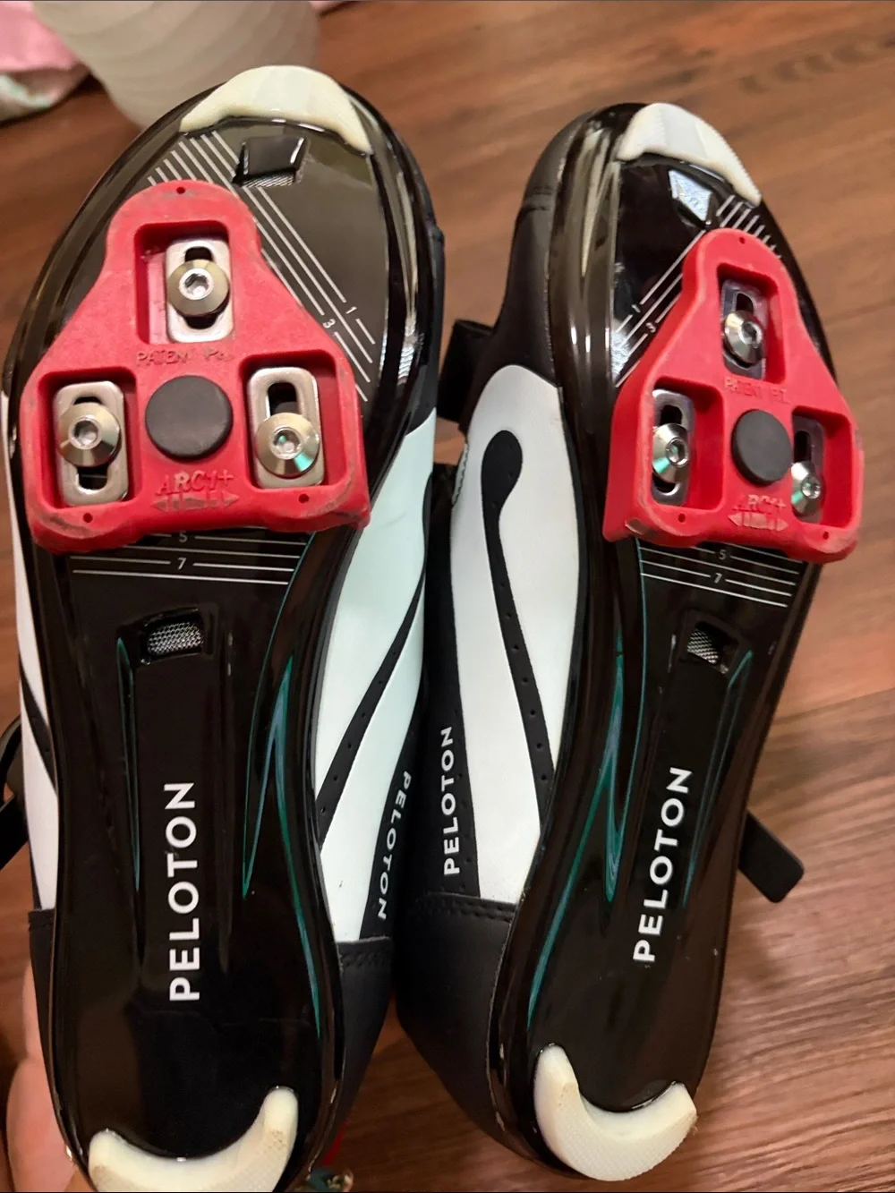 PELOTON Original Cycling Shoes,Unisex,39!NWT
